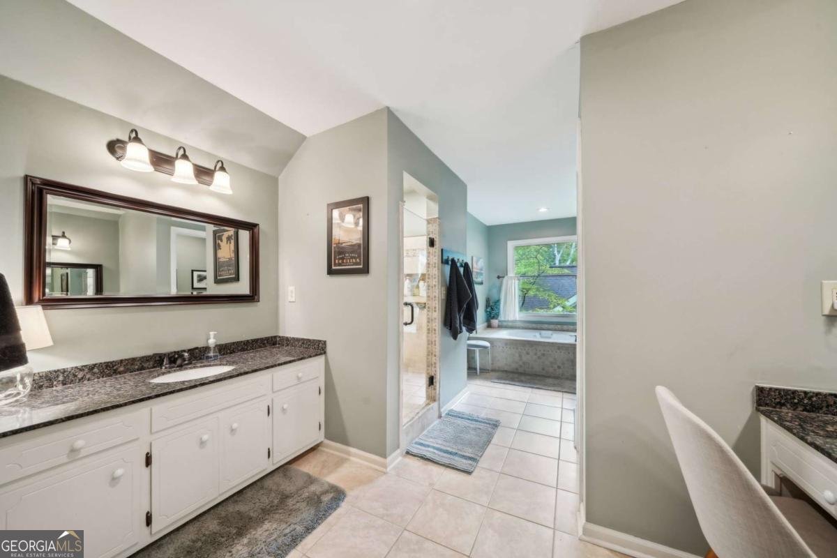 177 Coopers Pond Drive Lawrenceville - 13