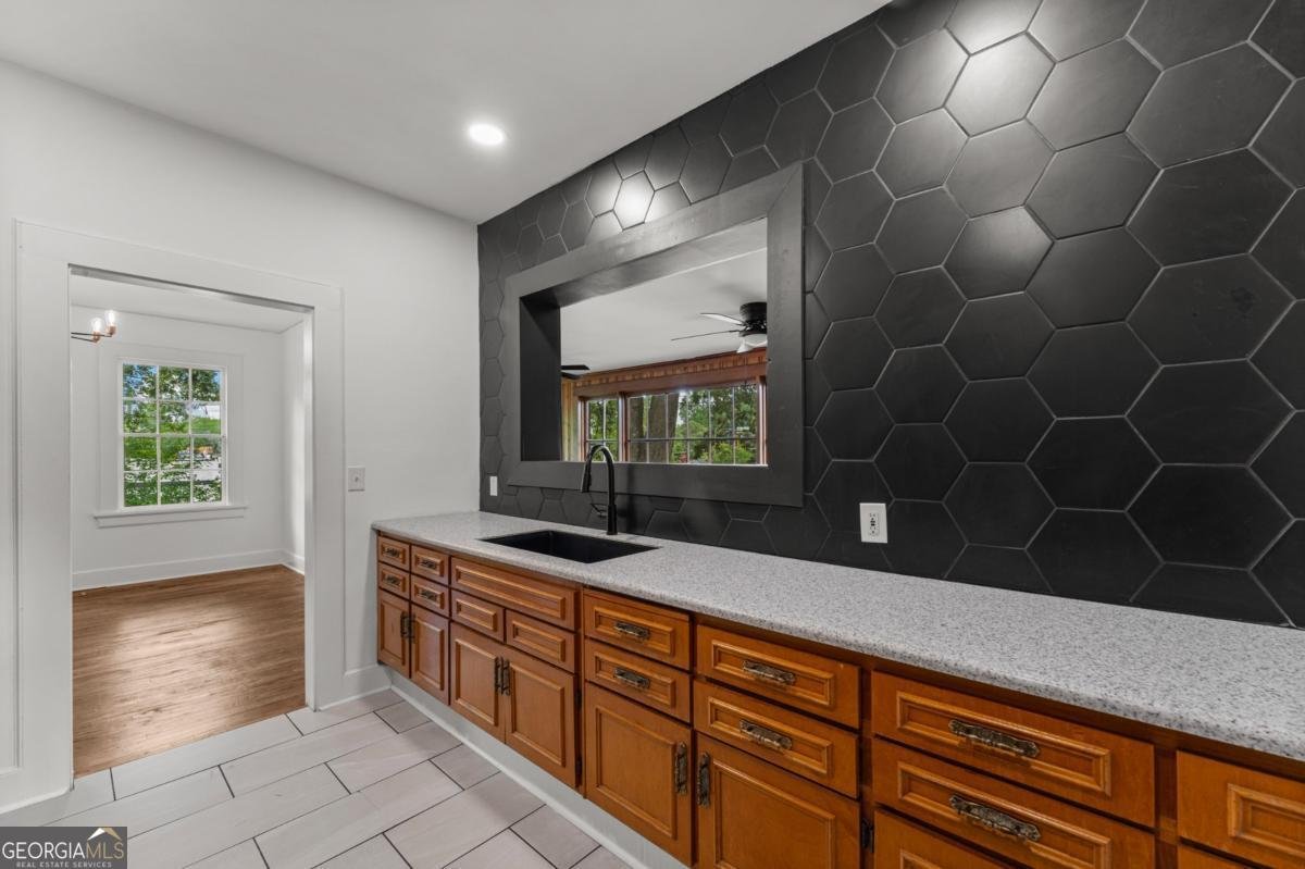 3105 Woodlawn Avenue Columbus - 21