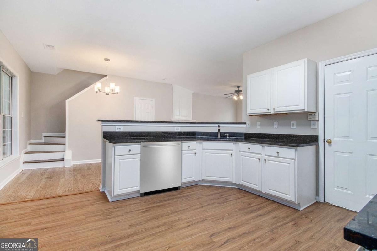 2894 Regent Walk Drive Duluth - 8