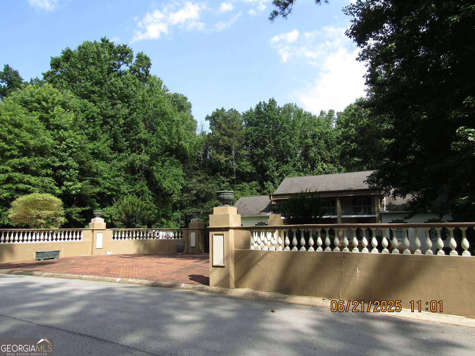 5523 Bahia Mar Circle Stone Mountain - 4