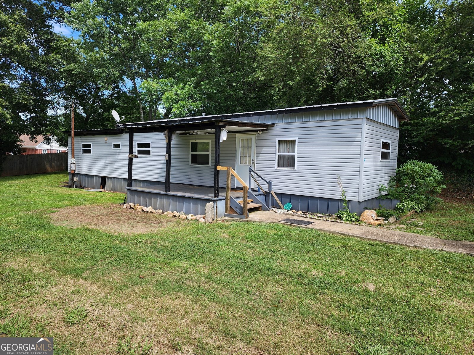 2340 Ridgeway Drive Gainesville - 1