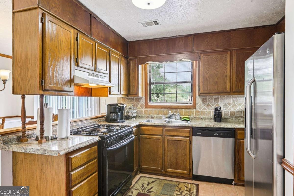 309 Carmen Court Lawrenceville - 10
