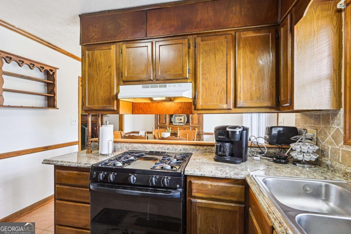 309 Carmen Court Lawrenceville - 12