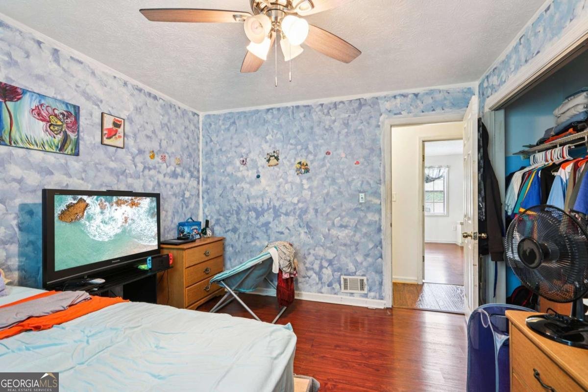 309 Carmen Court Lawrenceville - 21