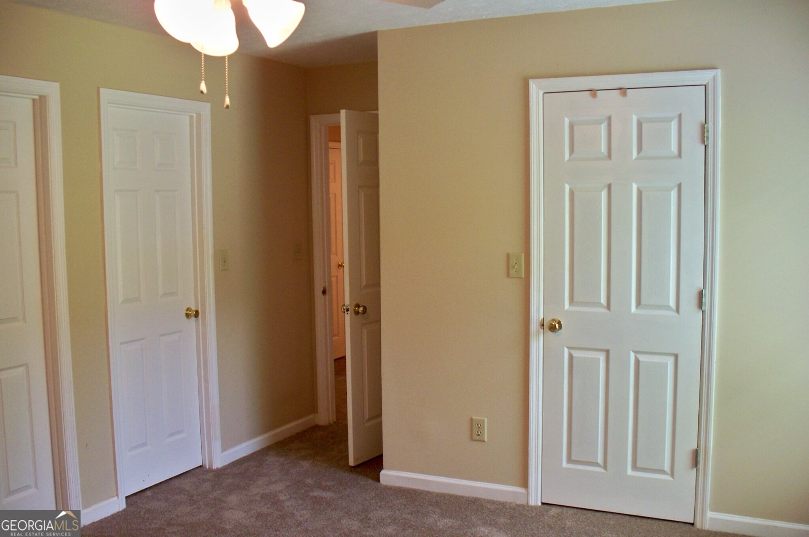 121 Long Island Drive Eatonton - 1