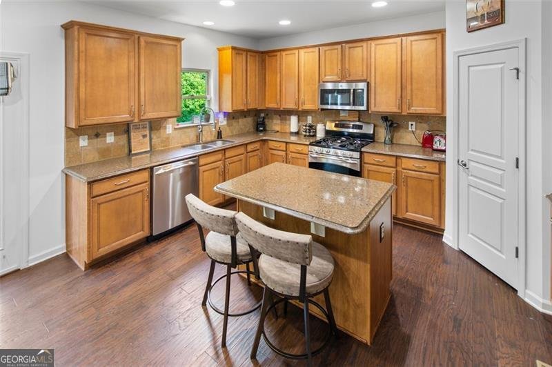 109 HALE VIEW Circle Canton - 16