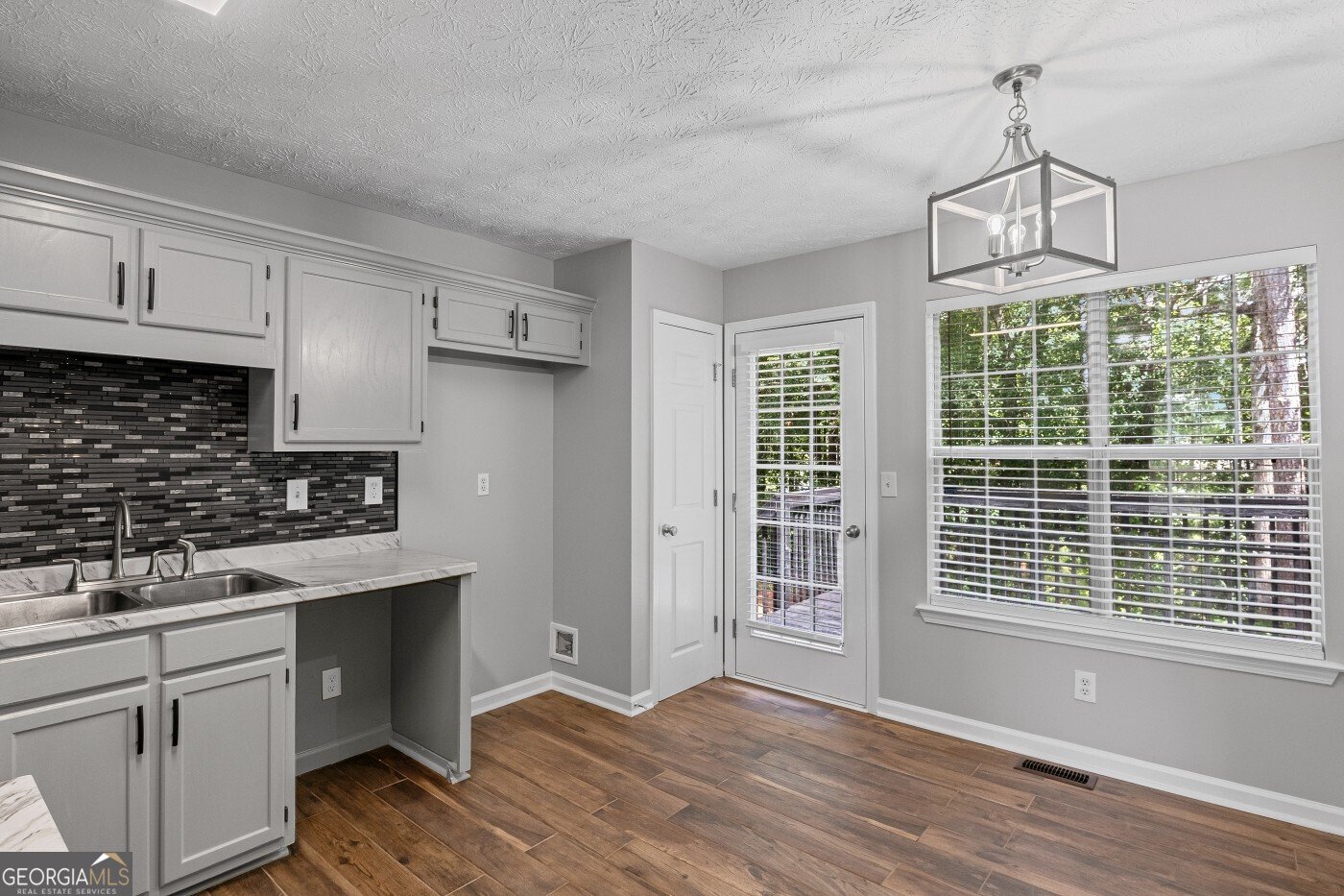 397 Lovejoy Circle Powder Springs - 14