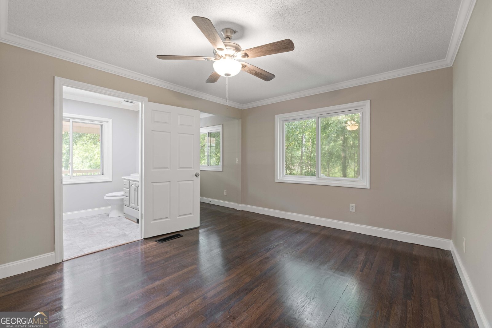 901 Jamesway Drive Sparta - 10
