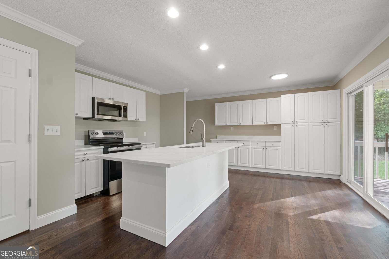 901 Jamesway Drive Sparta - 6