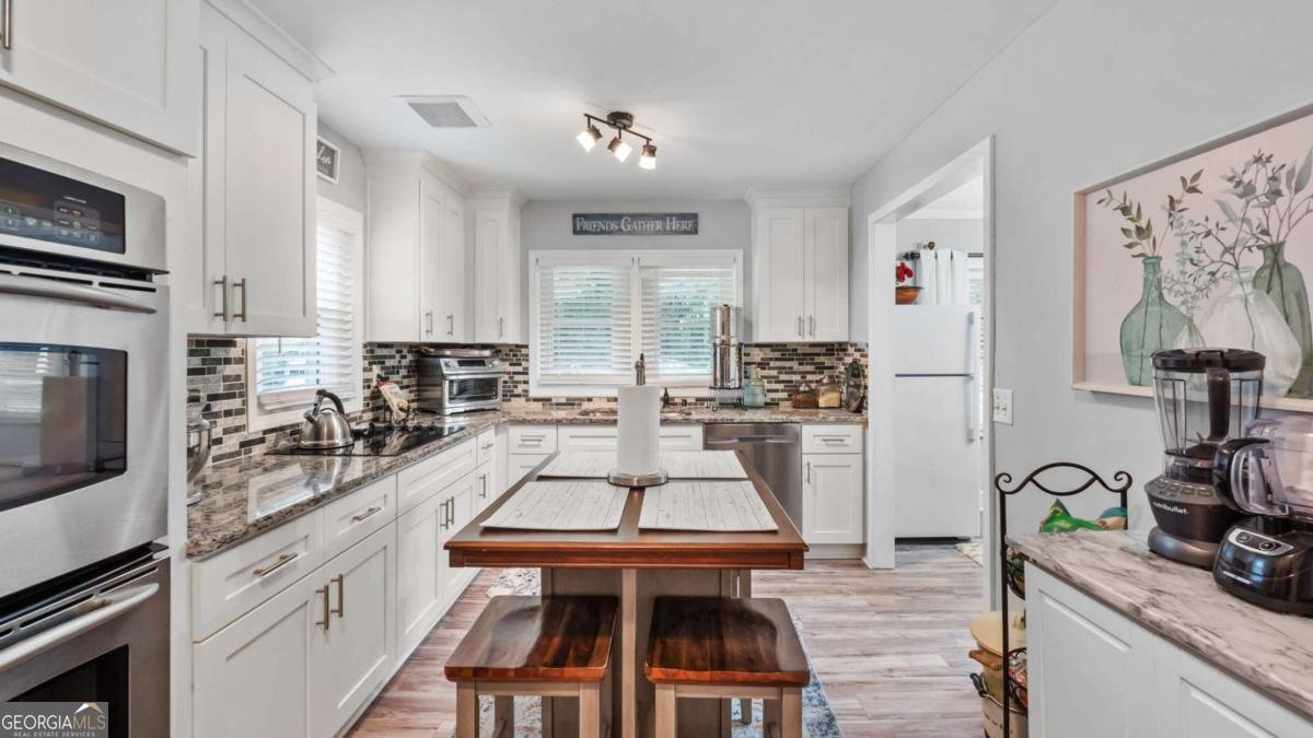 5599 Redan Circle Stone Mountain - 1