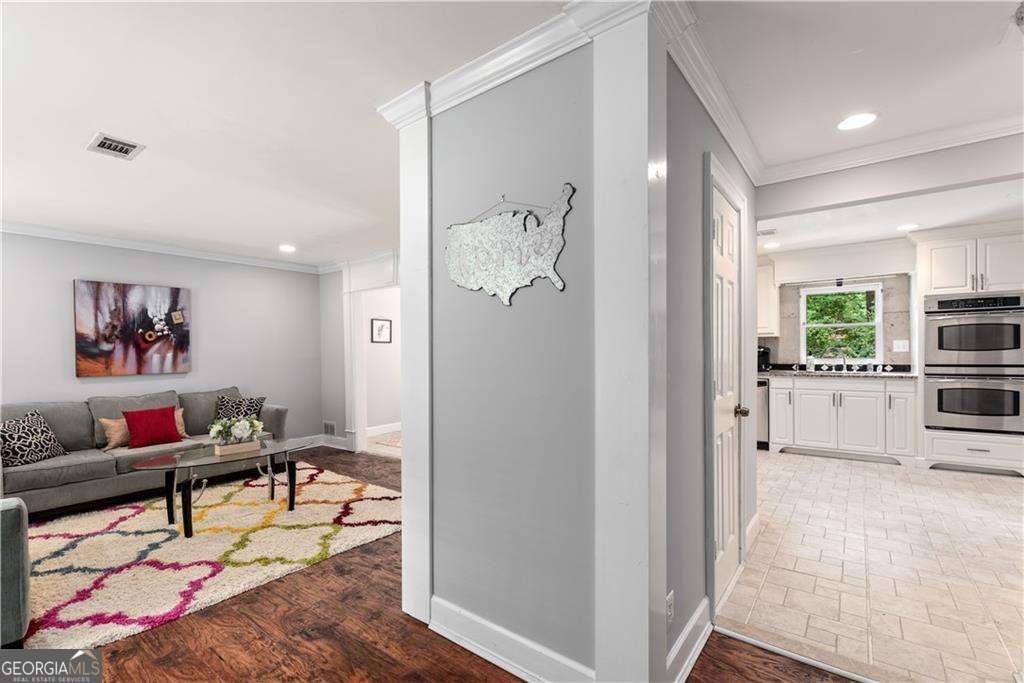 440 Barrington Drive Roswell - 7