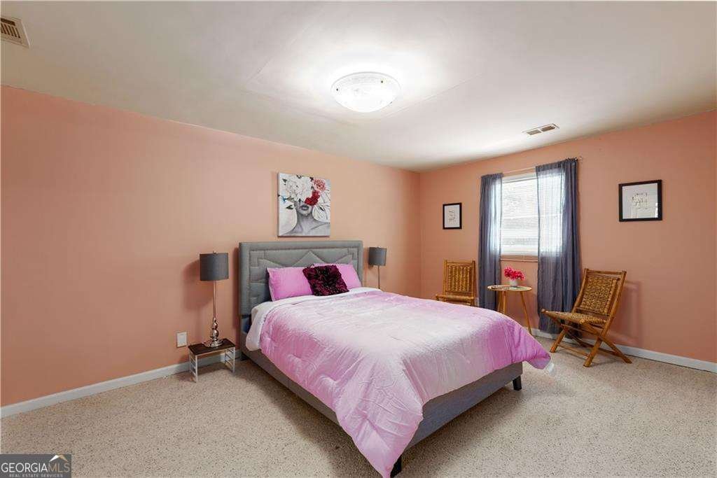 440 Barrington Drive Roswell - 8