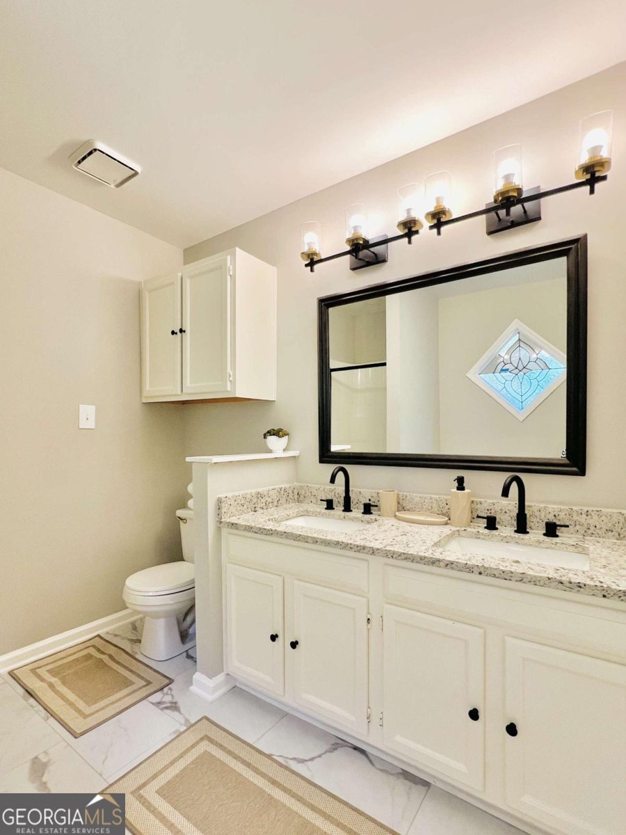 430 Thornbush Trace Lawrenceville - 19