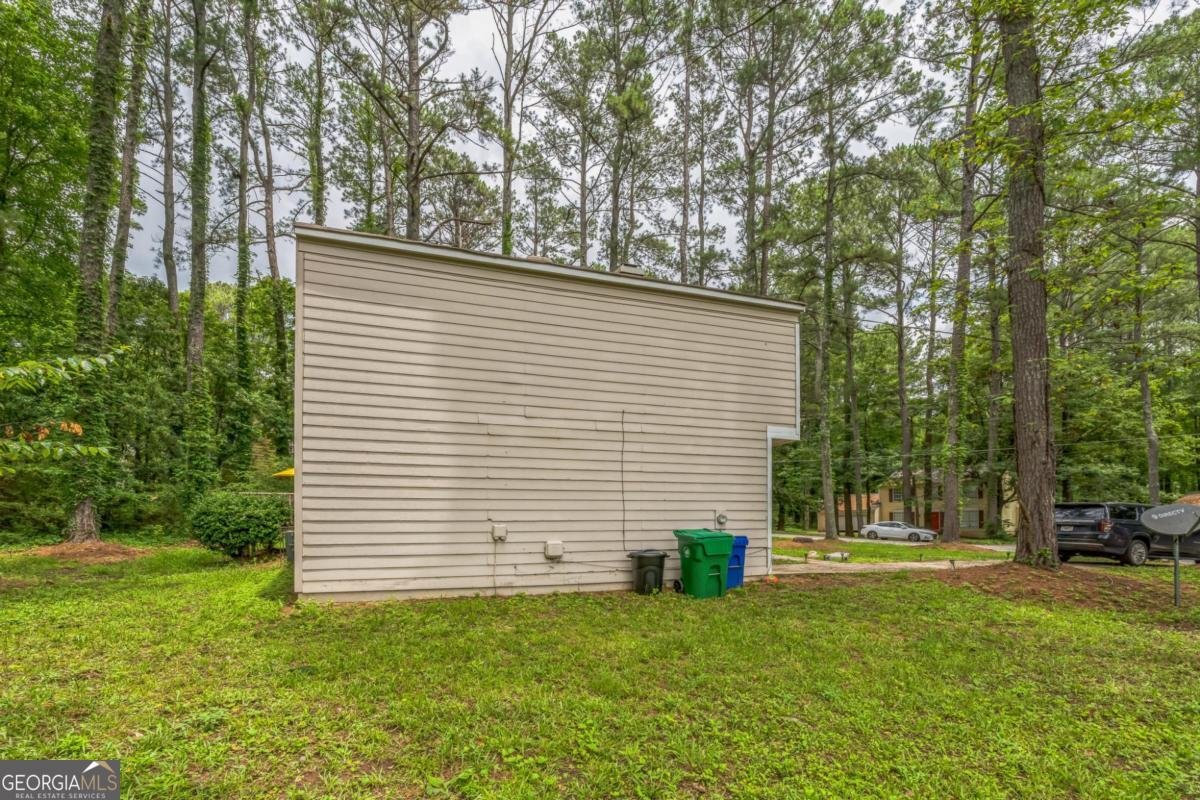 447 Sherwood Circle Stone Mountain - 19
