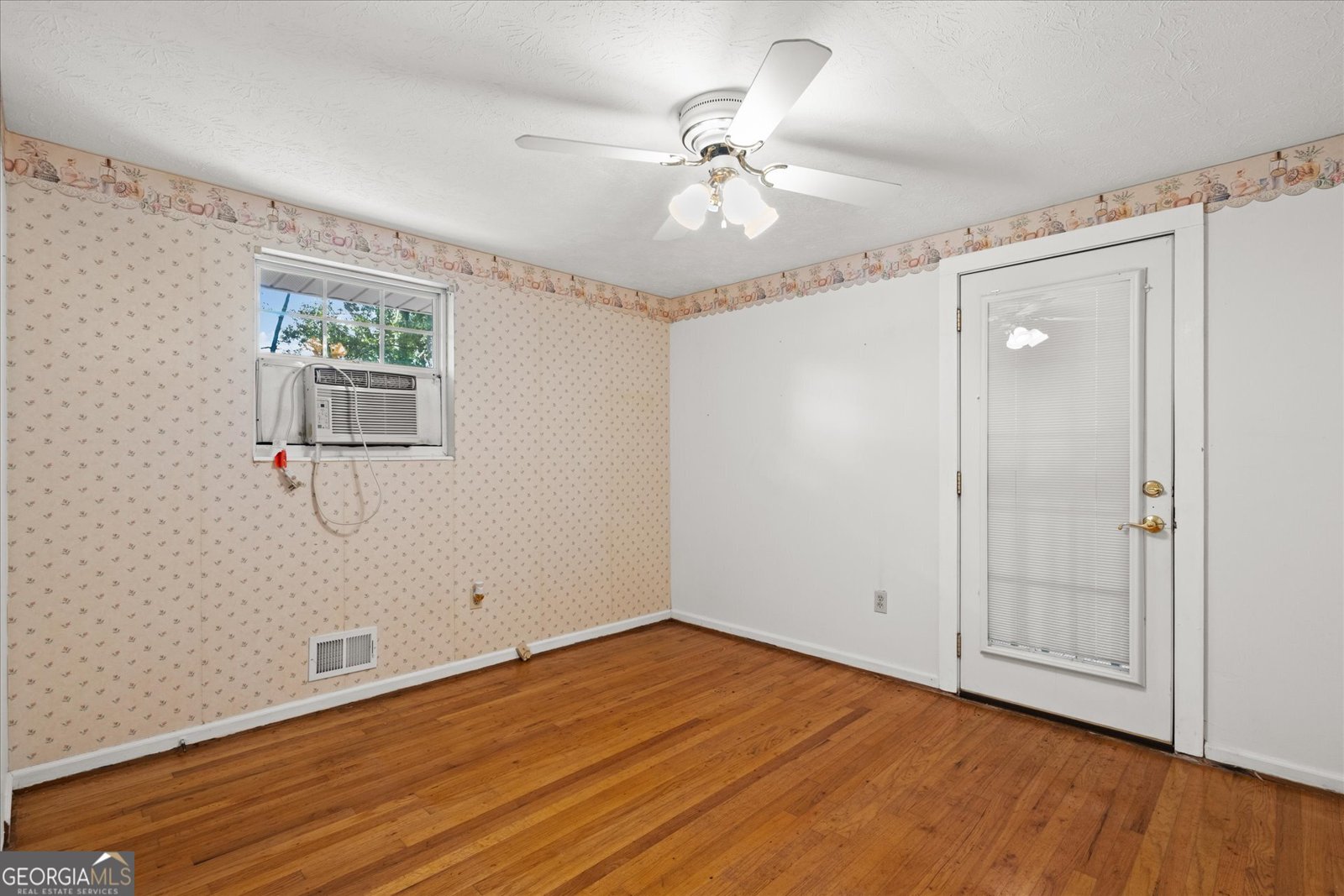 6674 Cowan Mill Road Winston - 19