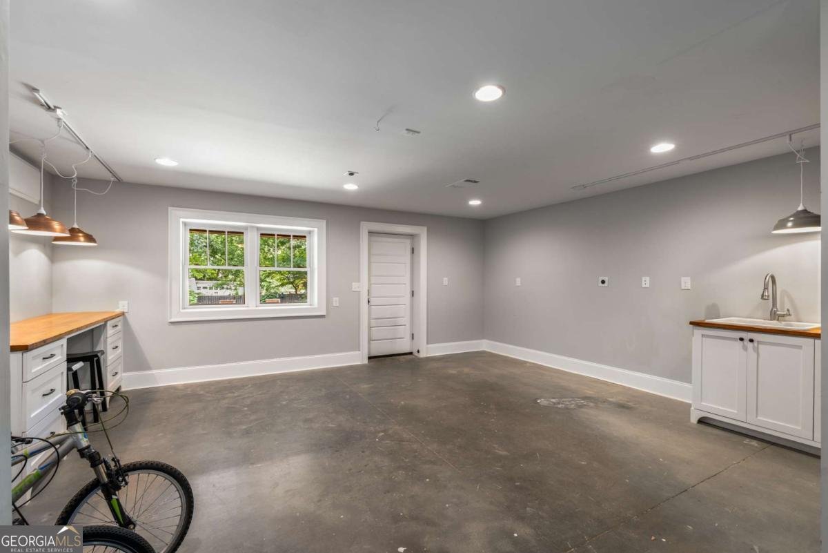 1338 Iverson Street Atlanta - 30