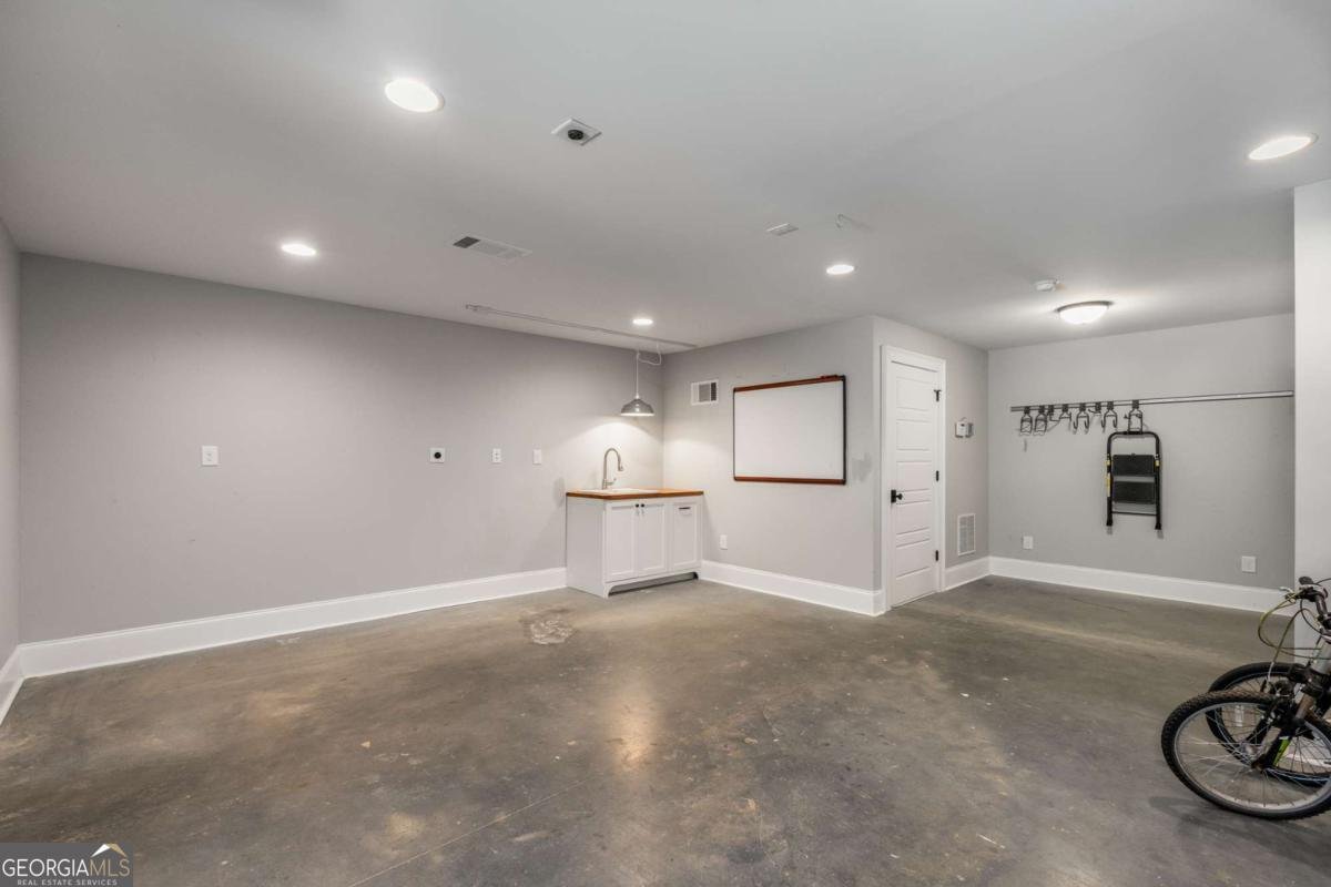1338 Iverson Street Atlanta - 32
