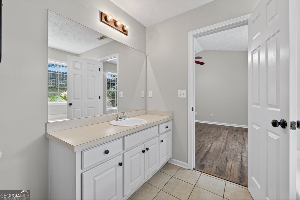1758 Miller Springs Drive Bethlehem - 26