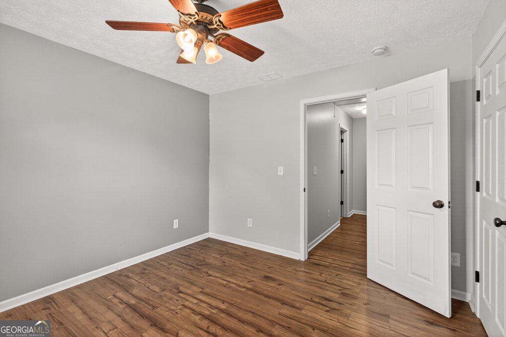 1758 Miller Springs Drive Bethlehem - 33