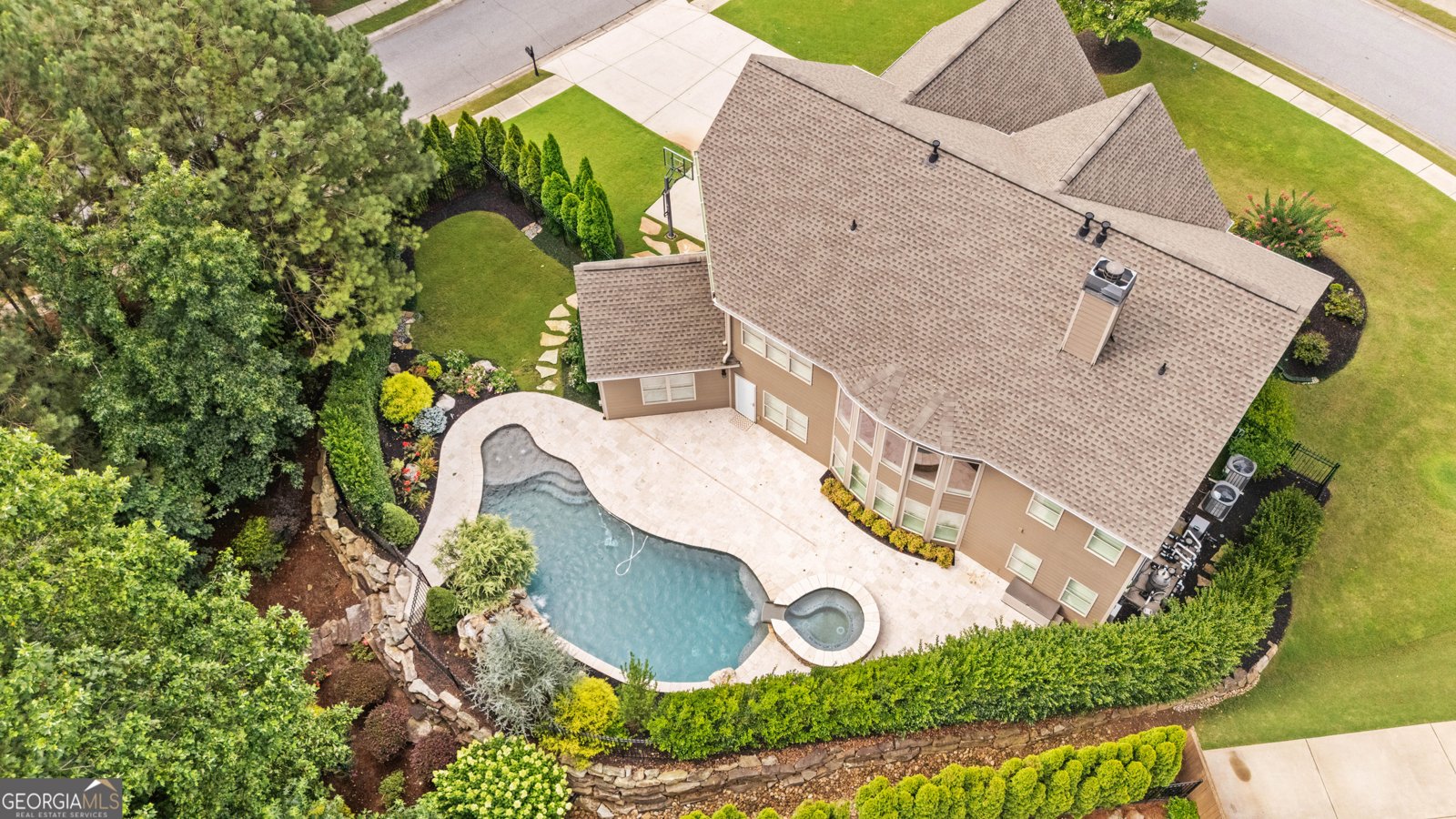 134 Lakestone Parkway Woodstock - 1