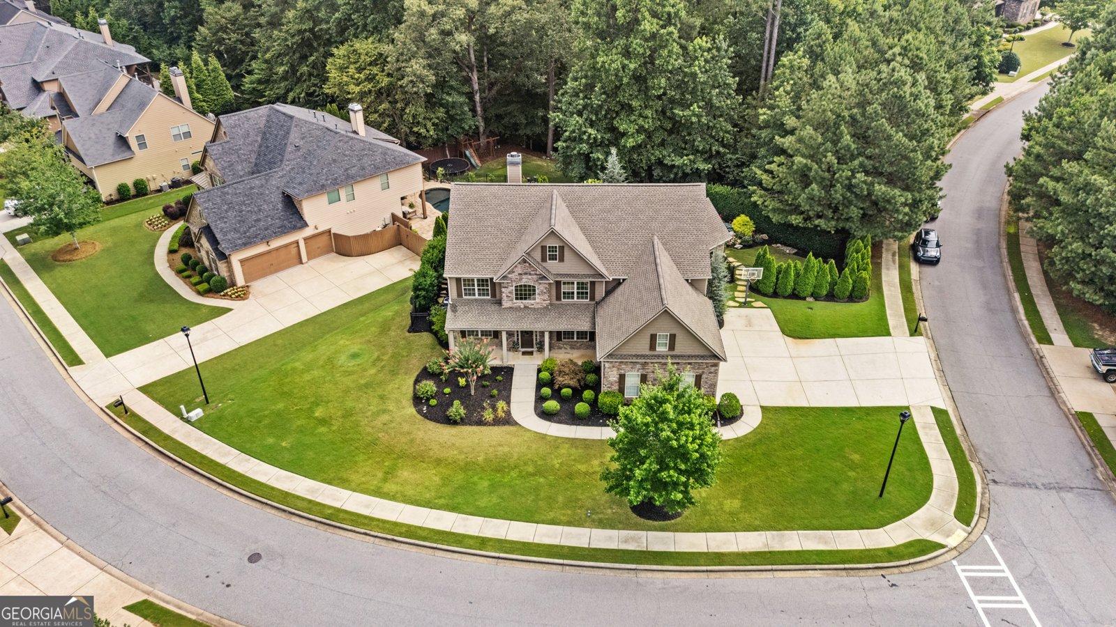 134 Lakestone Parkway Woodstock - 3