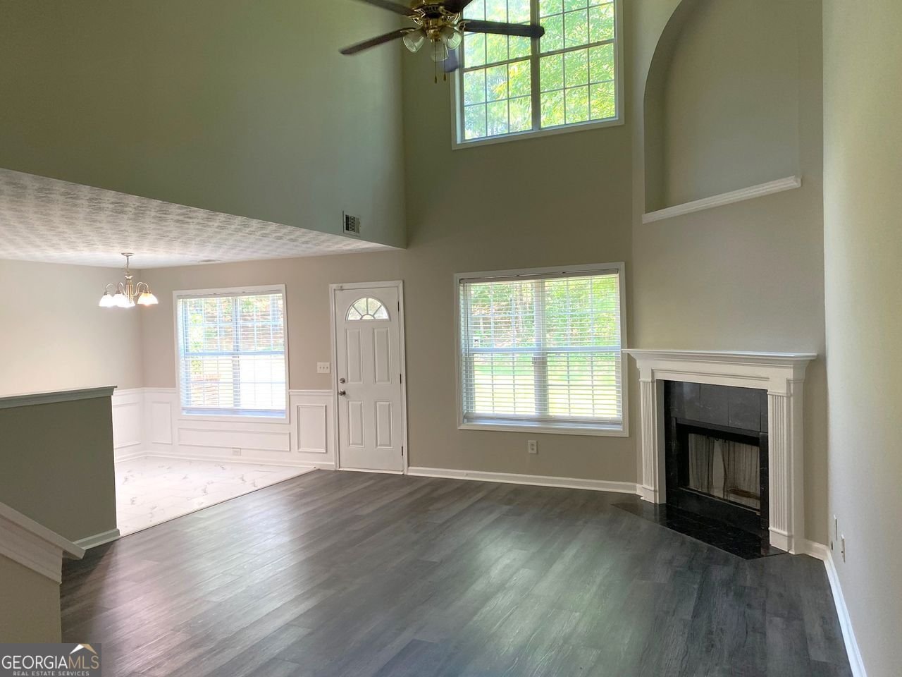 646 Lakes Circle Lithonia - 13