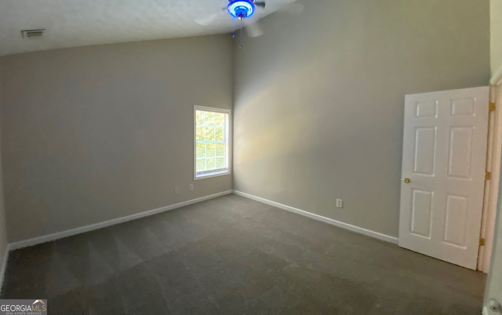 646 Lakes Circle Lithonia - 32
