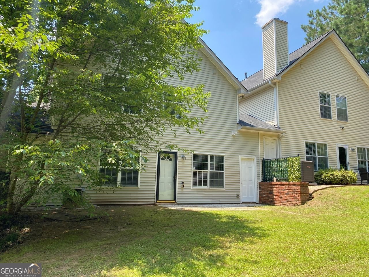 646 Lakes Circle Lithonia - 40