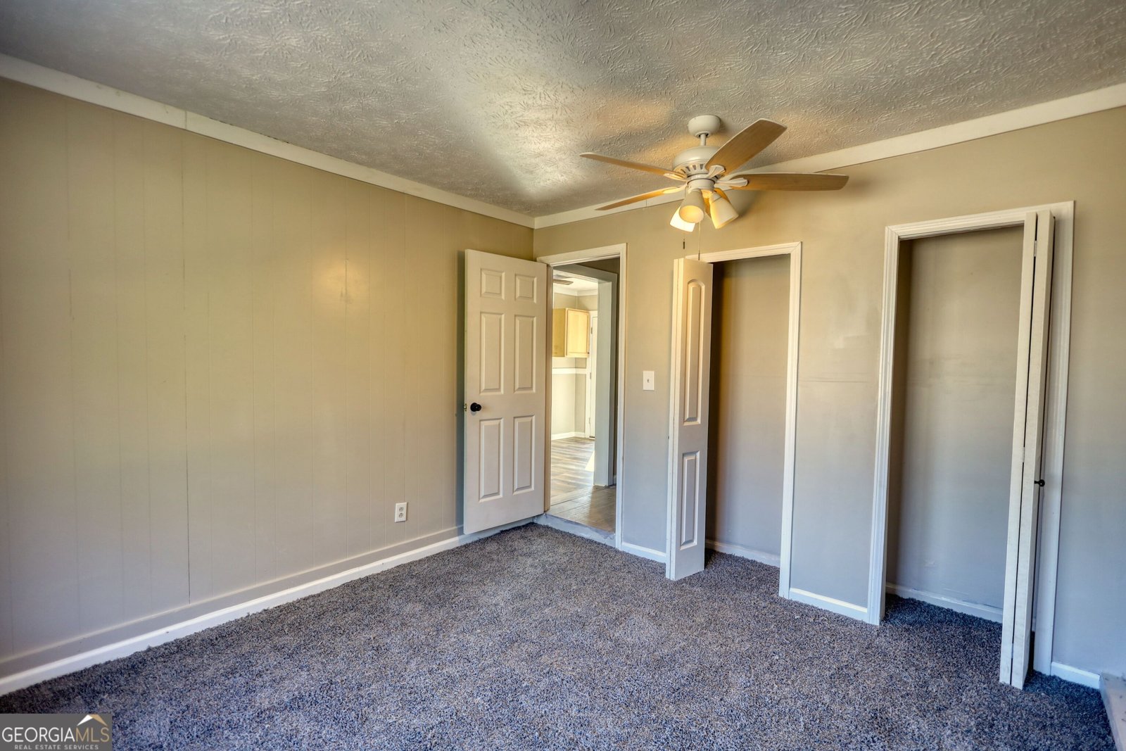 11 Grove Lane Hampton - 17