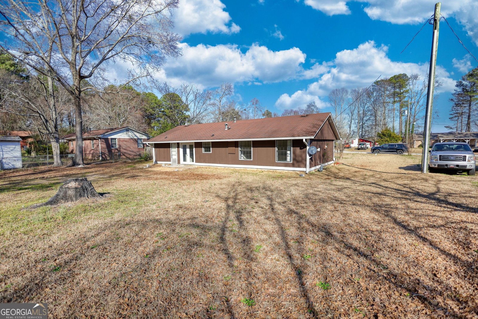 11 Grove Lane Hampton - 37