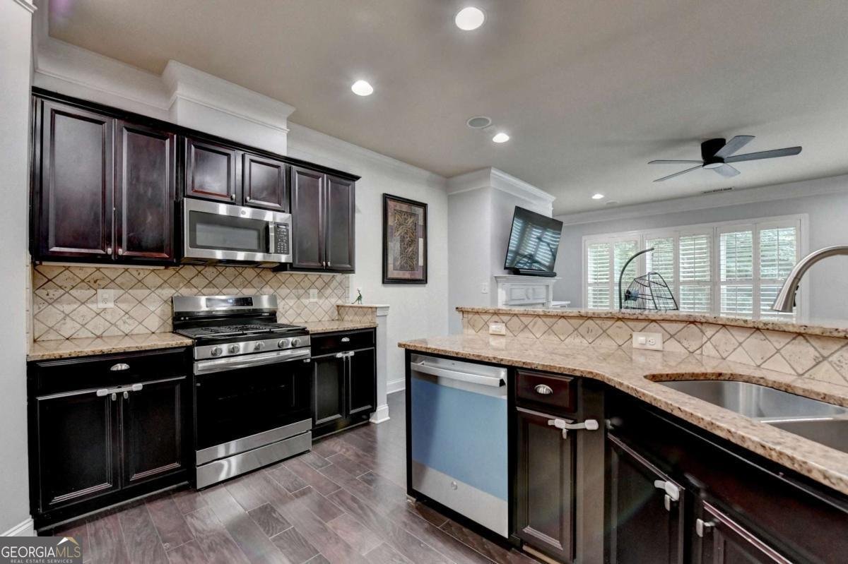 5965 VISTA BROOK Drive Suwanee - 15