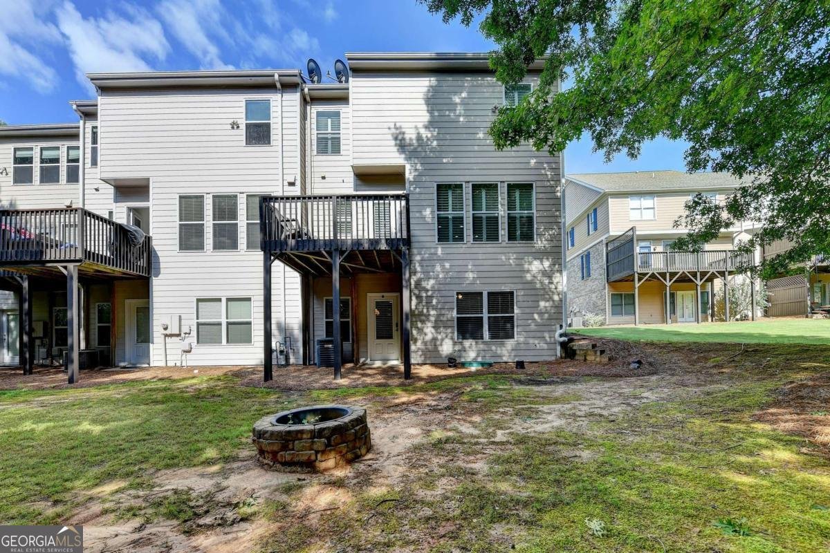 5965 VISTA BROOK Drive Suwanee - 64