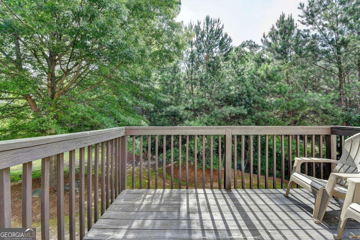 5965 VISTA BROOK Drive Suwanee - 66