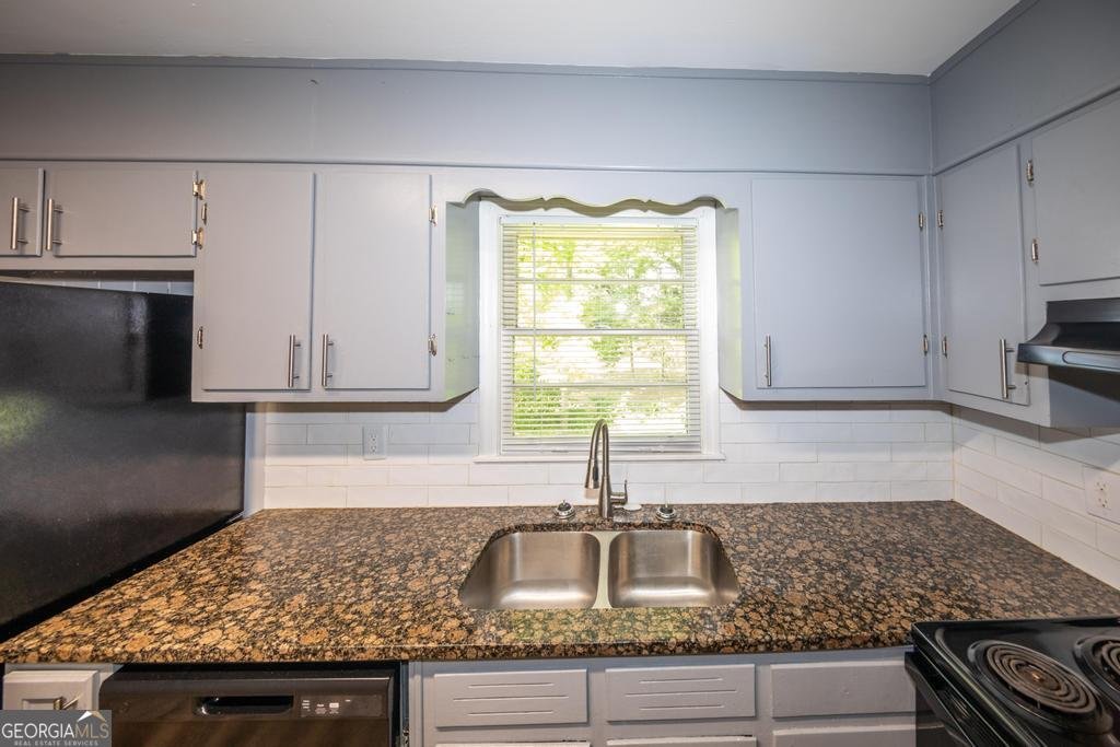 5952 Medlock Avenue Austell - 36