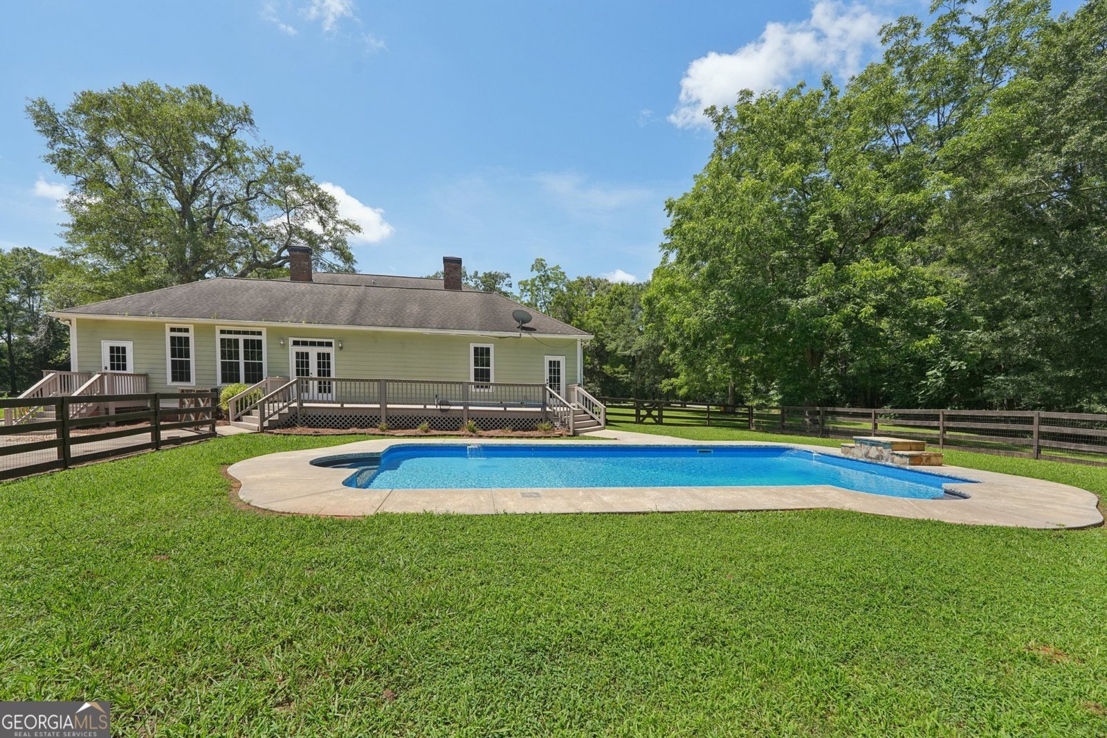 21285 Highway 18 Zebulon - 11