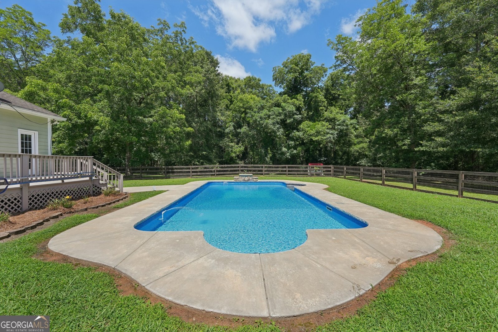 21285 Highway 18 Zebulon - 12