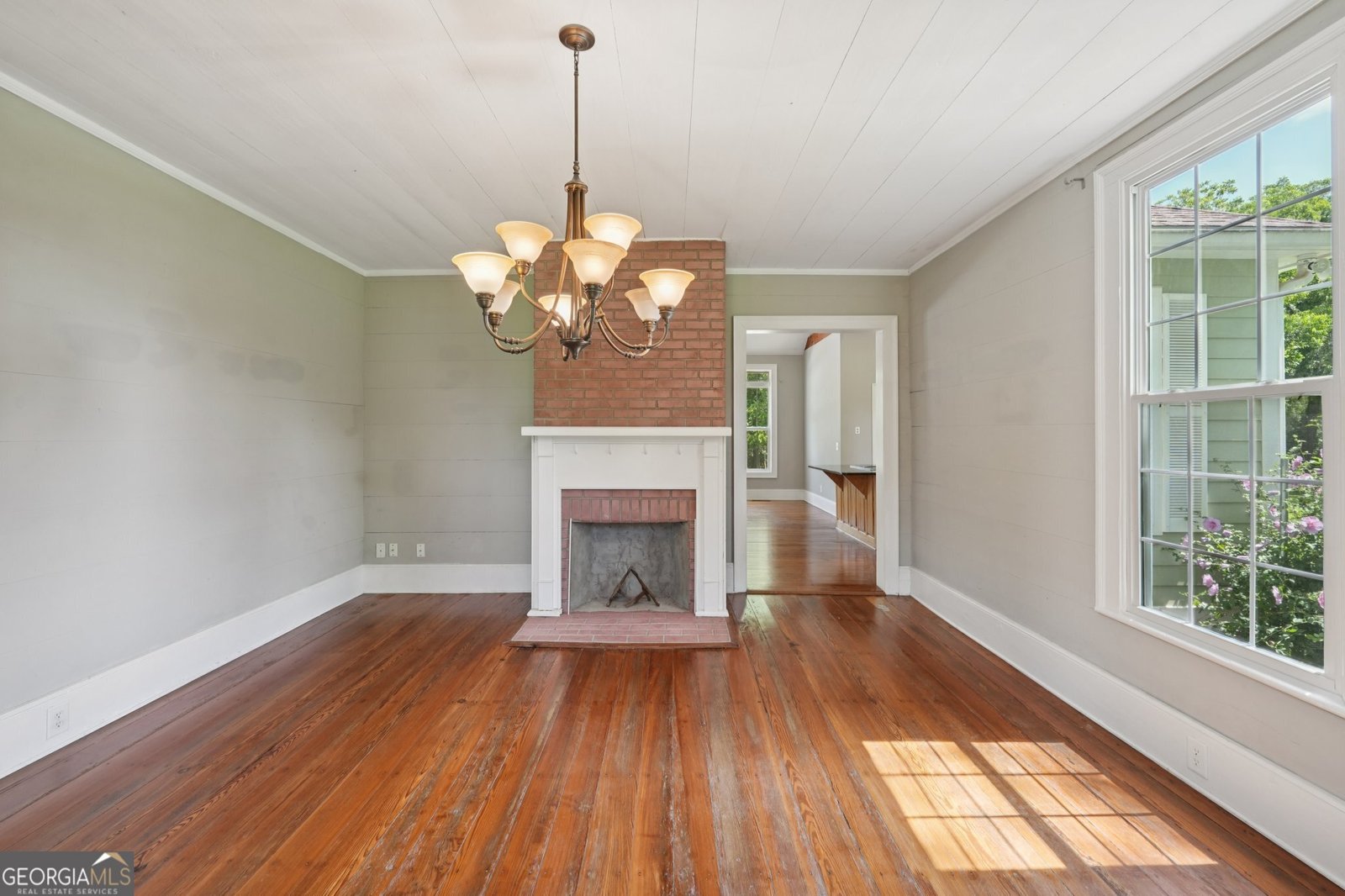 21285 Highway 18 Zebulon - 28