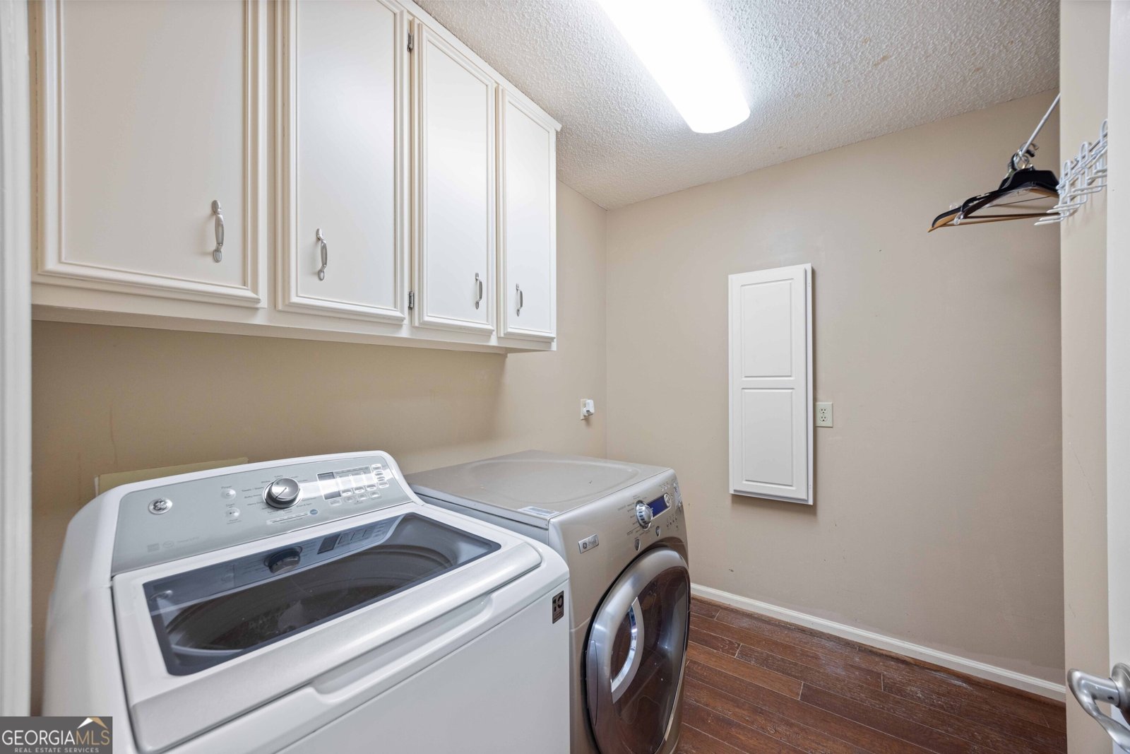 6544 mink Drive Midland - 37