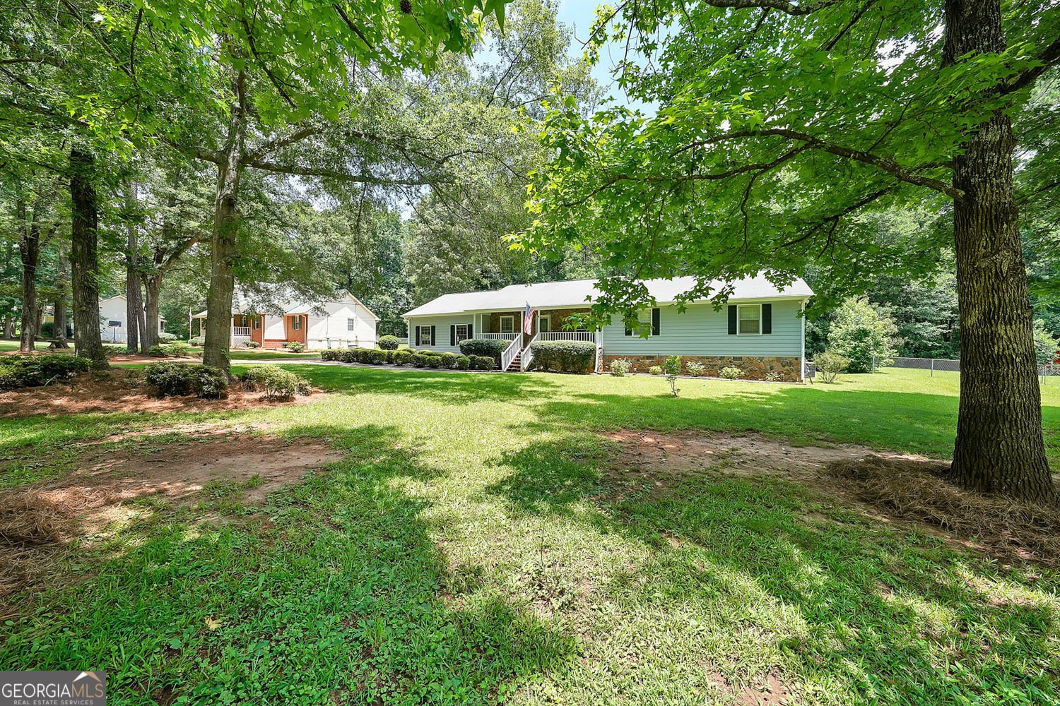 180 Kim Trail Trail Stockbridge - 2