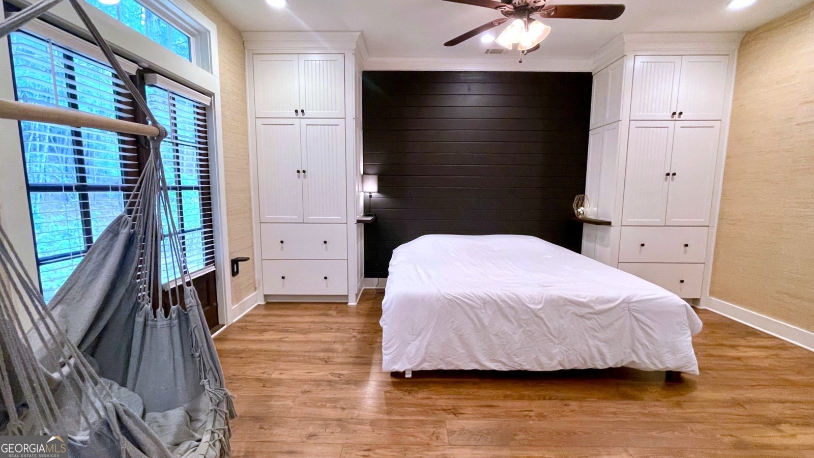 420 Ashbury Circle Dallas - 1