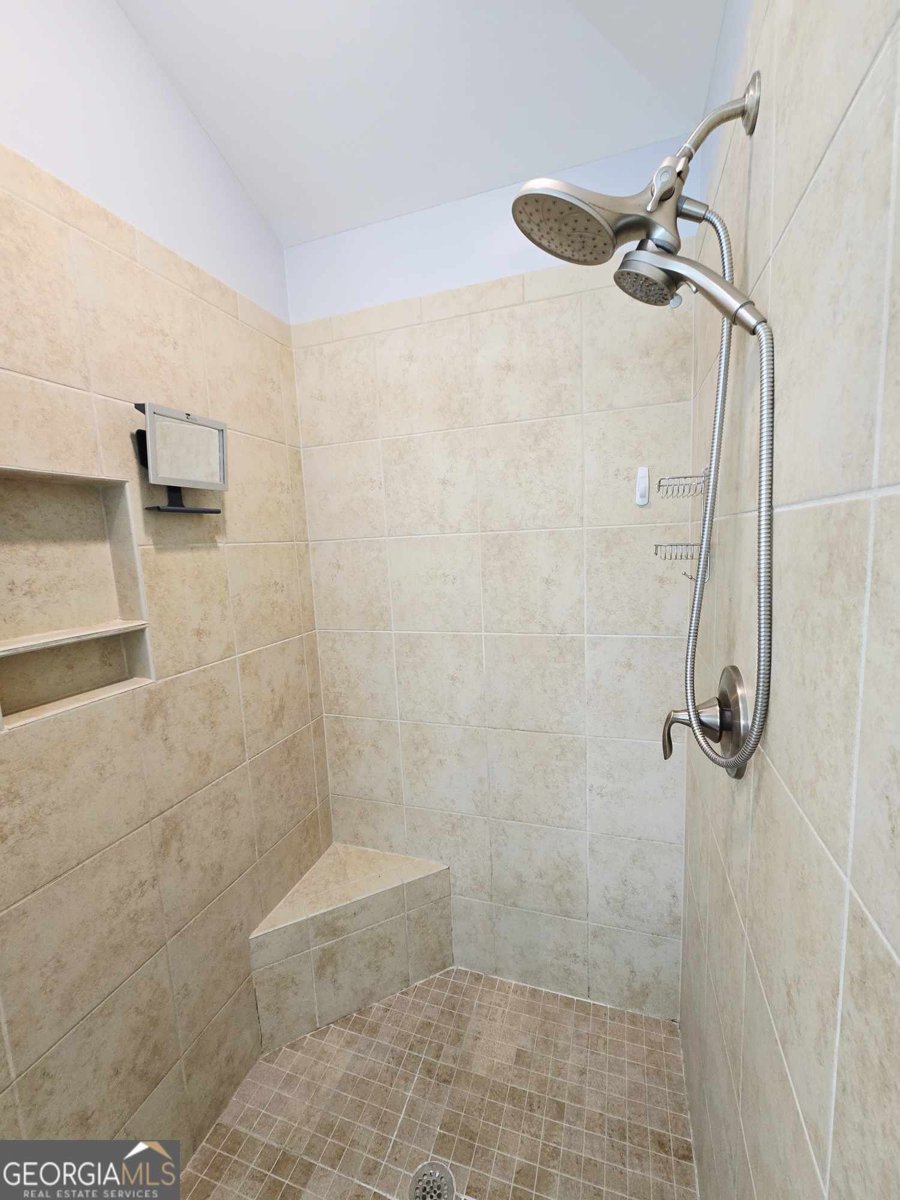206 Birchin Drive Woodstock - 35