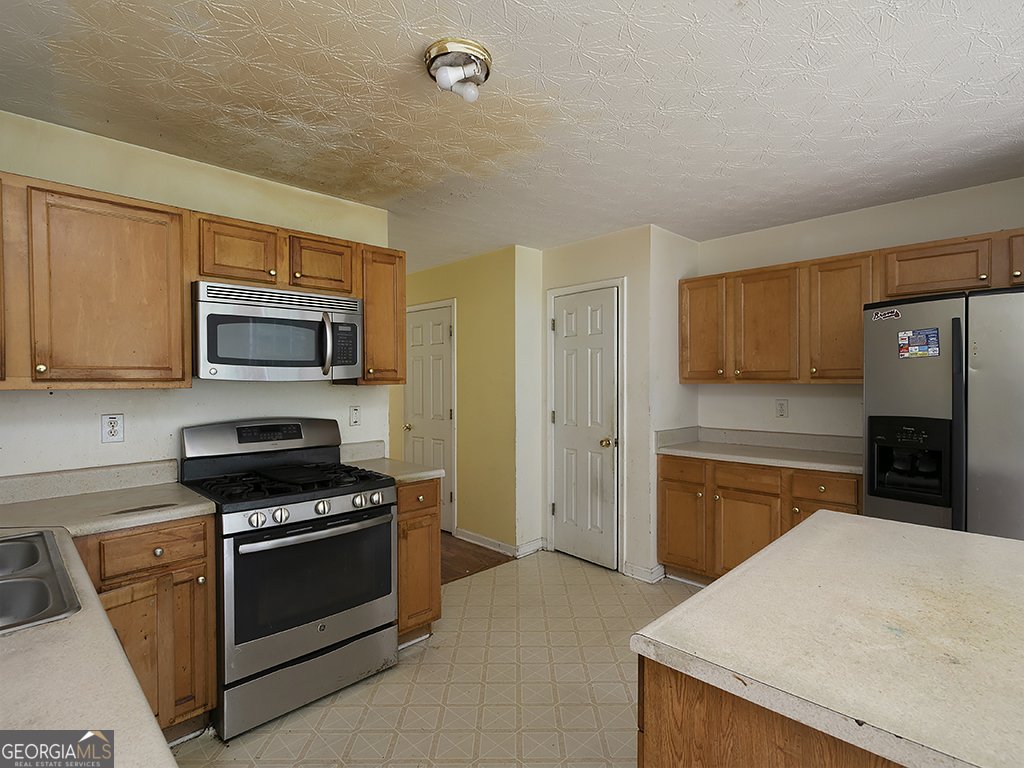 148 Barrington Parkway Stockbridge - 12