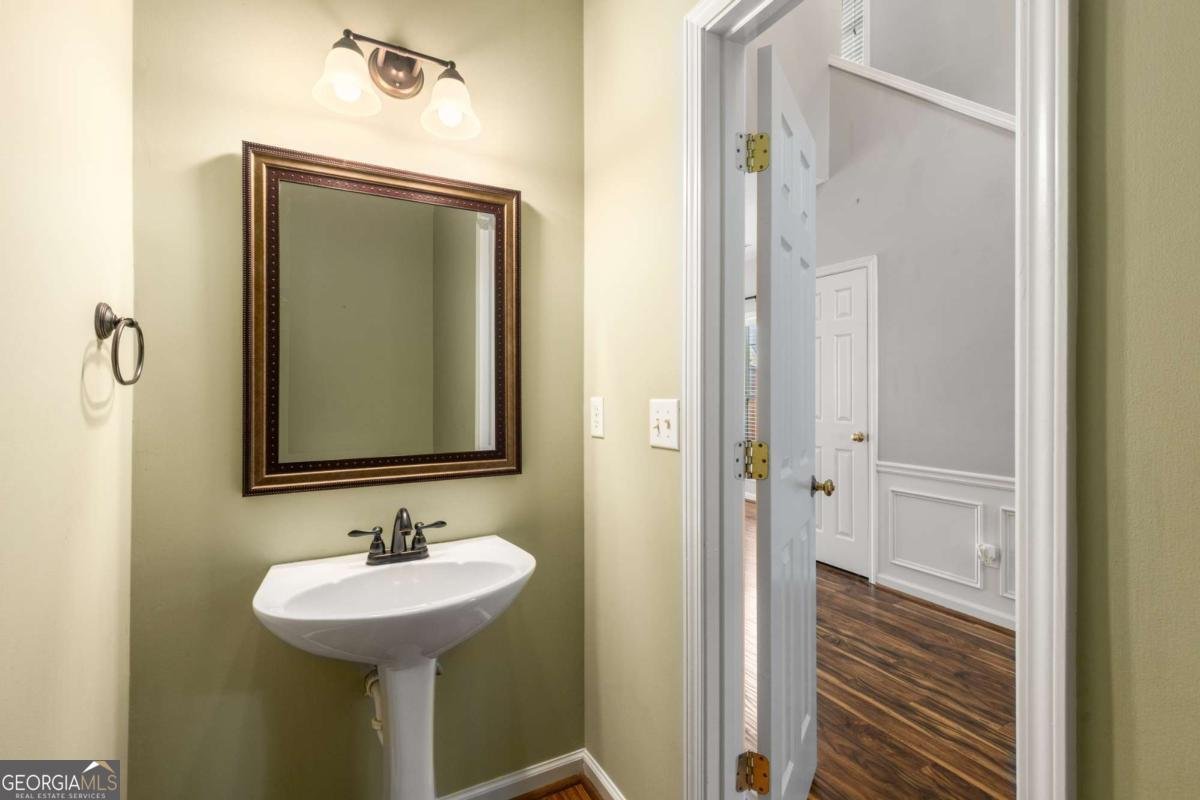 5035 FOXBERRY Lane Roswell - 1