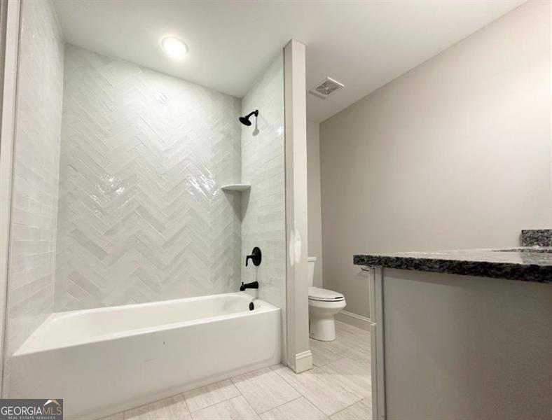 111 Gwendolyn Carrollton - 26