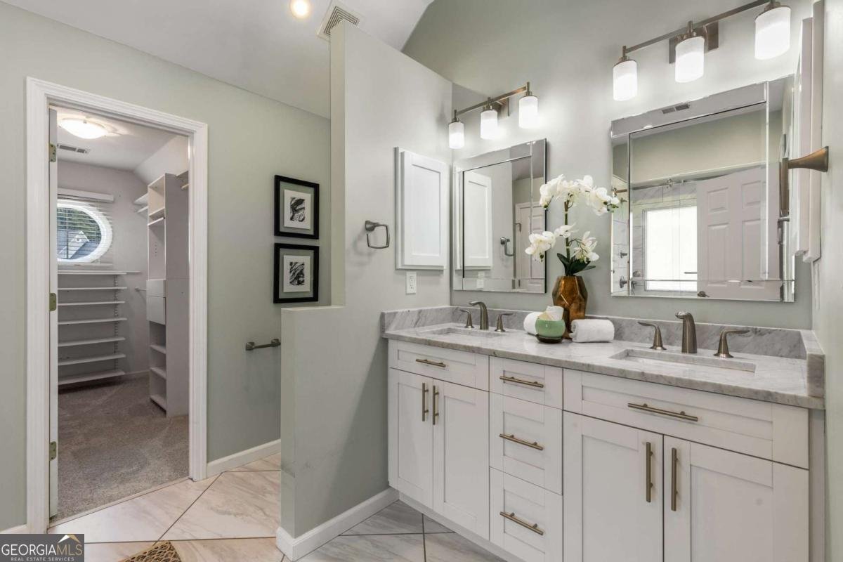 2102 Berryhill Circle Smyrna - 24