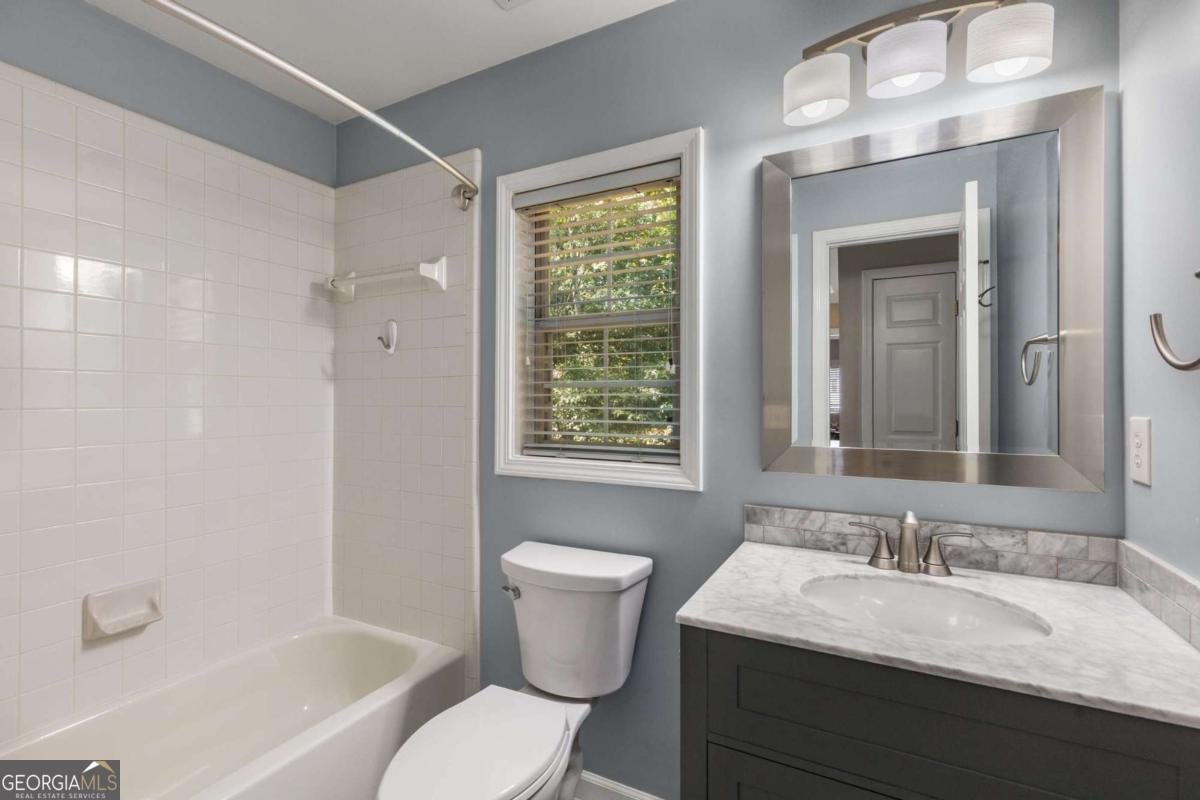 2102 Berryhill Circle Smyrna - 32