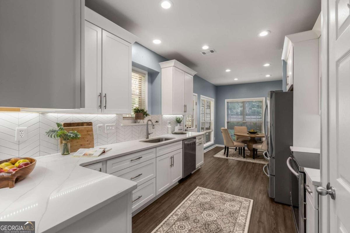 2102 Berryhill Circle Smyrna - 9