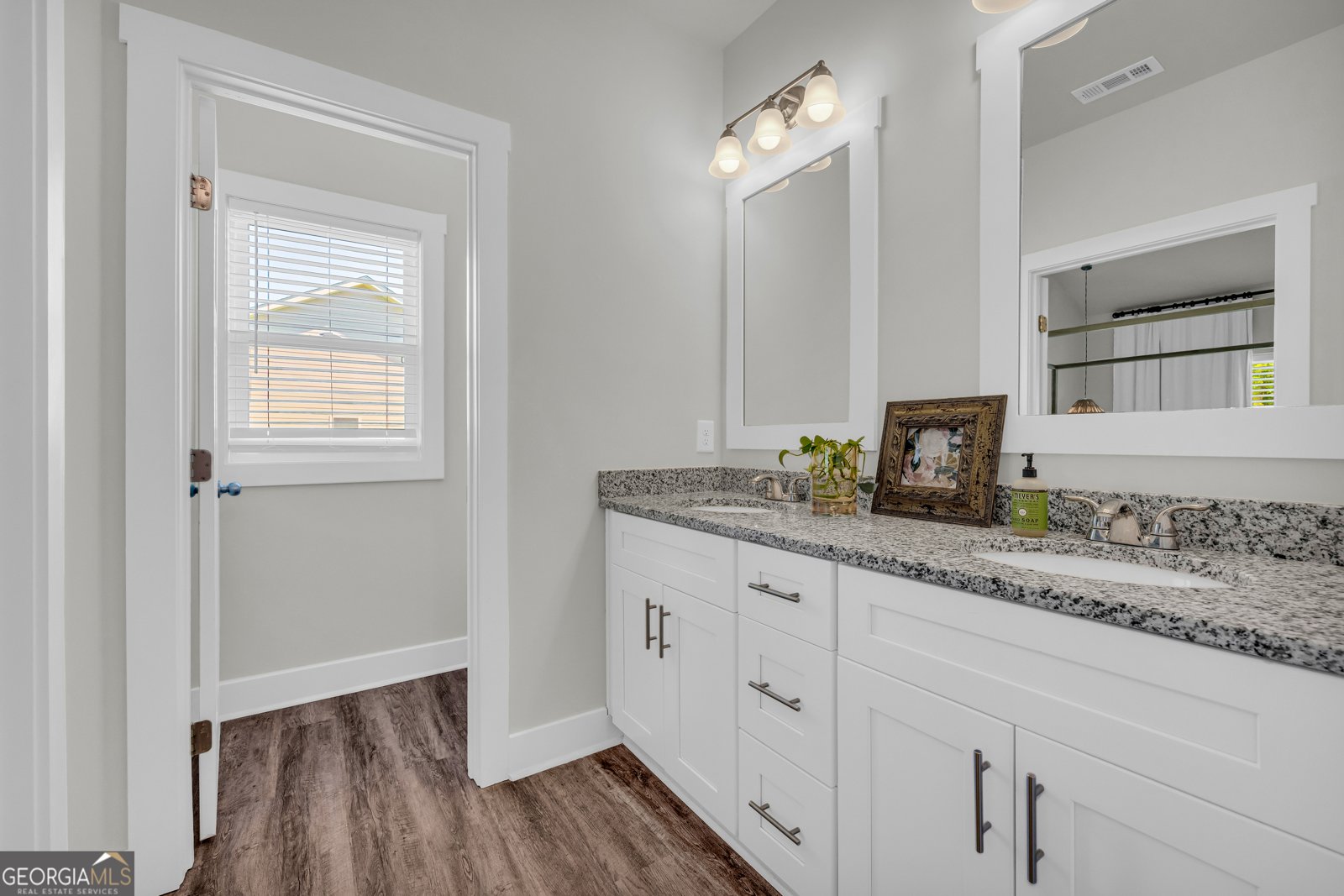 519 Point Circle Hartwell - 6