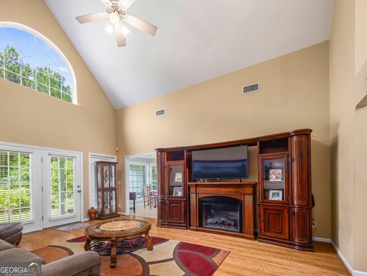 109 Cains Trace Brunswick - 17