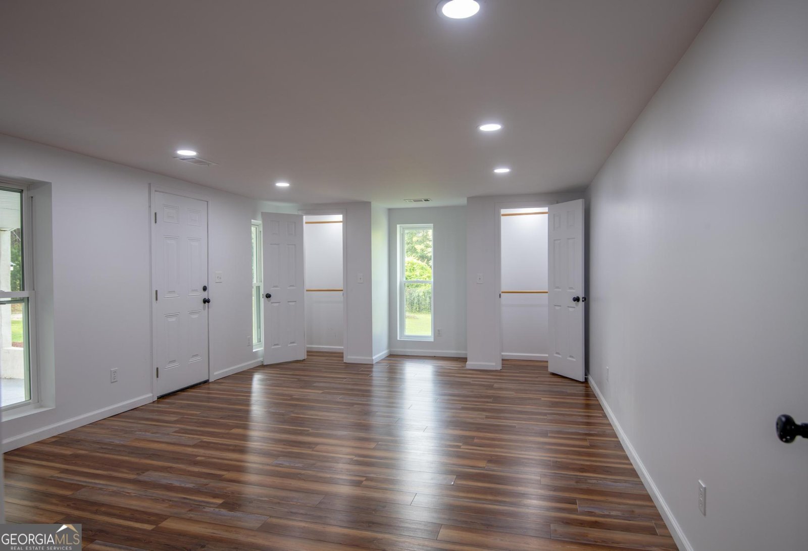 938 Rifle Road Sylvania - 1
